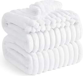 BEDSURE Kuscheldecke für Zimmer Deko - Wolldecke
