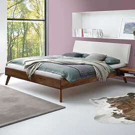 Bett Tomino Nussbaum Massivholz