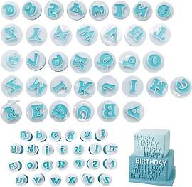 Buchstaben Ausstecher für Fondant Set 62-teilig