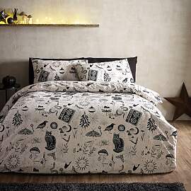 Catherine Lansfield Enchanted Witchcraft