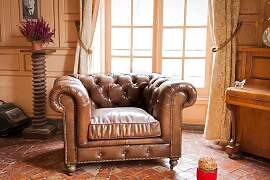 Chesterfield Ledersessel in Braun, Industriestil,