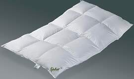 Daunenbettdecke FJÖDUR "Fabiennes