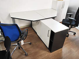 Eck-Bürotisch Schreibtische mit Sideboard Kommode 