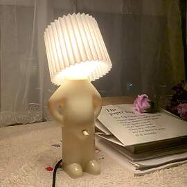 Eine Kreative Lampe des Kleinen Schüchternen