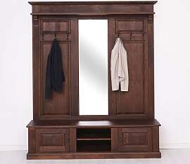 Große Landhaus Garderobe mit Kleiderhaken und