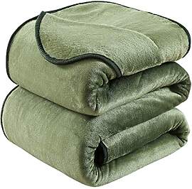 HOZY Kuscheldecke 230x270cm Grün, Fleece Decke