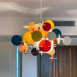 Kinderzimmer Bunter Holz-Kronleuchter Postmoderner 