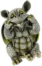 Kremers Schatzkiste Drachenkind streckt Zunge Raus 