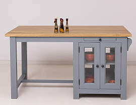 Landhaus Kücheninsel mit Sitzgelegenheit fehgrau