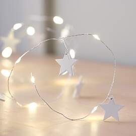 Lights4fun 20er LED Stern Lichterkette mit Timer