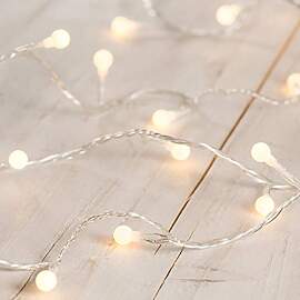 Lights4fun 40er LED Kleine Kugel Lichterkette mit