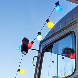 Lights4fun Bunte 30er LED Party Lichterkette für