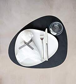 Lind DNA Tischset Curve L 37x44cm Nupo schwarz