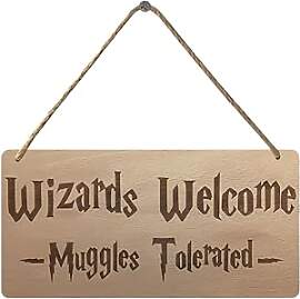 Magische Holz-Wanddekoration, Naturfarben, Wizards 