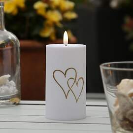 MARELIDA LED Kerze mit goldene Herzen für Innen