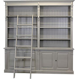 Massivholz Bücherwand im Landhausstil mit Leiter