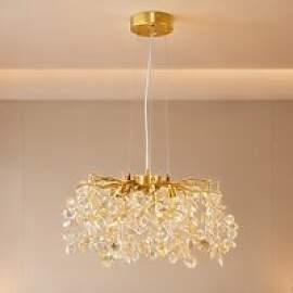 Moderner Kristallkronleuchter mit goldenem Zweig,