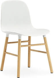 Normann Copenhagen - Form Stuhl mit Holzgestell