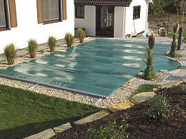 Pool-Abdeckplane KWAD "mit
