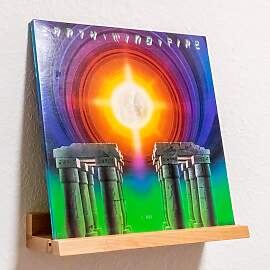 Schallplatten-Wandregal aus Buche
Stellplatz für