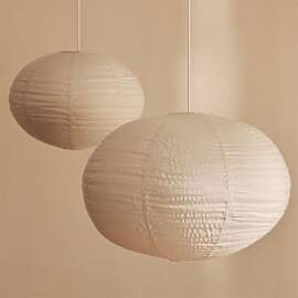 Set Aus 2 Hängenden Deckenlampen Aus Leinen