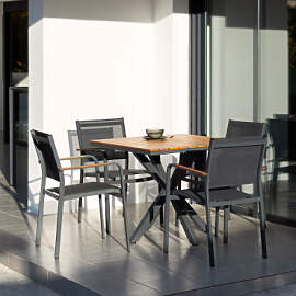 Set Aus Quadratischem Tisch 90x90 Cm Aus