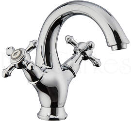 Silberne Waschtischarmatur im Landhausstil