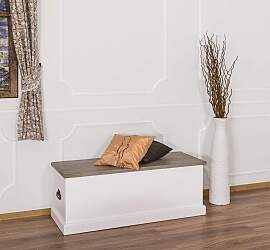 Solide Truhe im Landhausstil shabby chic / antik