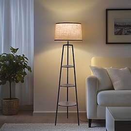 Stehlampe Wohnzimmer Mit Kleinem Regal, Stehlampe