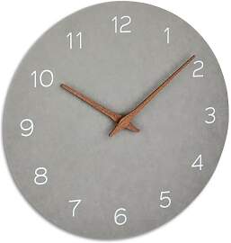 TFA Dostmann Wanduhr analog in Holz-Optik,