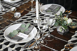 Tischläufer ADAM "Circles" Gr. 1, grau