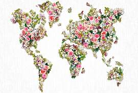 Vliestapete LIVING WALLS "Weltkarte aus Rosen 