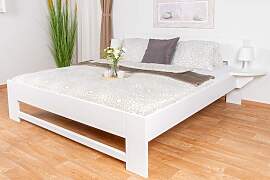 Weißes Doppelbett, bequemes Gästebett Buche